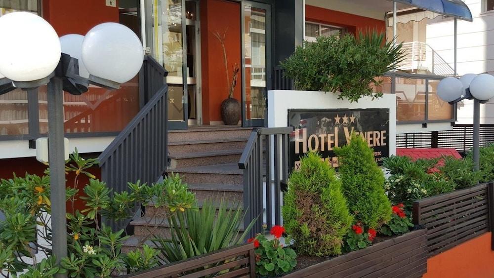 Hotel Venere Rimini Buitenkant foto